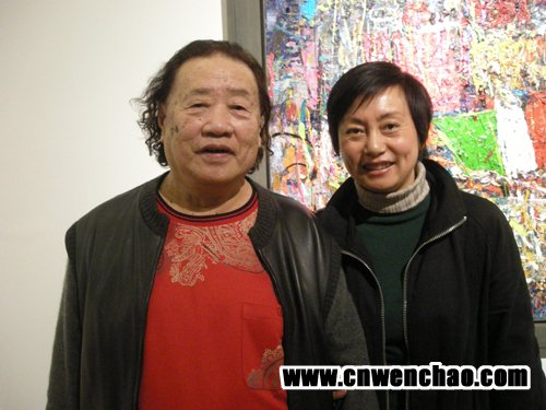 艺术天成杂志社记者宋清华与黄来铎合影