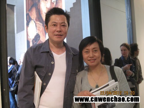 艺术天成杂志社记者宋清华与孙思瀚合影