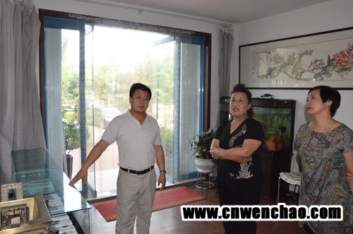 河北省老年产业协会秘书长田晶丽一行四人应公司邀请到艺术天成杂志及大C画廊进行回访