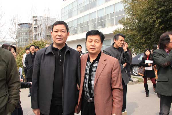 《艺术天成》总编杨文超与书法家王学岭合影