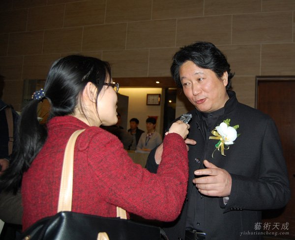 <b>“生命·墨语”张江舟水墨艺术展—《艺术天成》杂志专访张江舟</b>