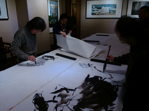 画家任宝利现场作画