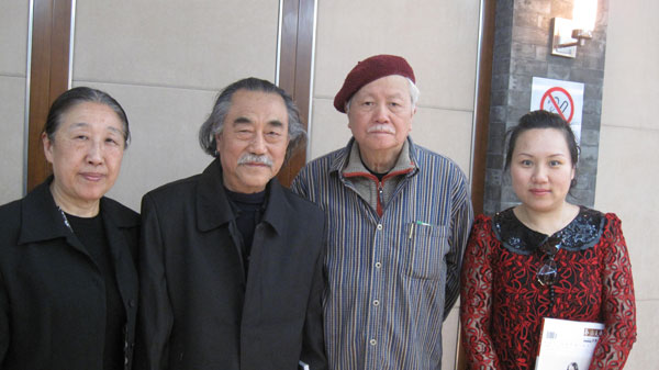 马承祥（右二）、贾浩义（左二）、刘洛平（左一)、《艺术天成》通联部主任宁文艳（右一）合影