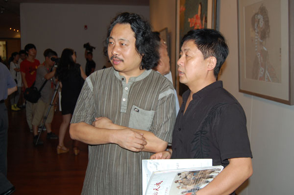 著名画家贾广健与《艺术天成》总编辑杨文超合影