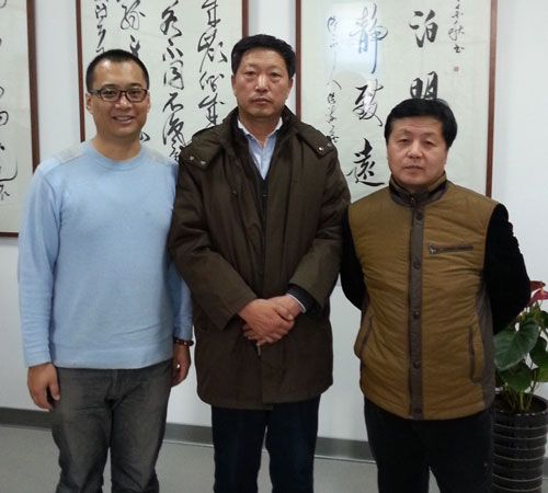 张家口书协主席李根茂与总编辑杨文超、策划经理高伟合影